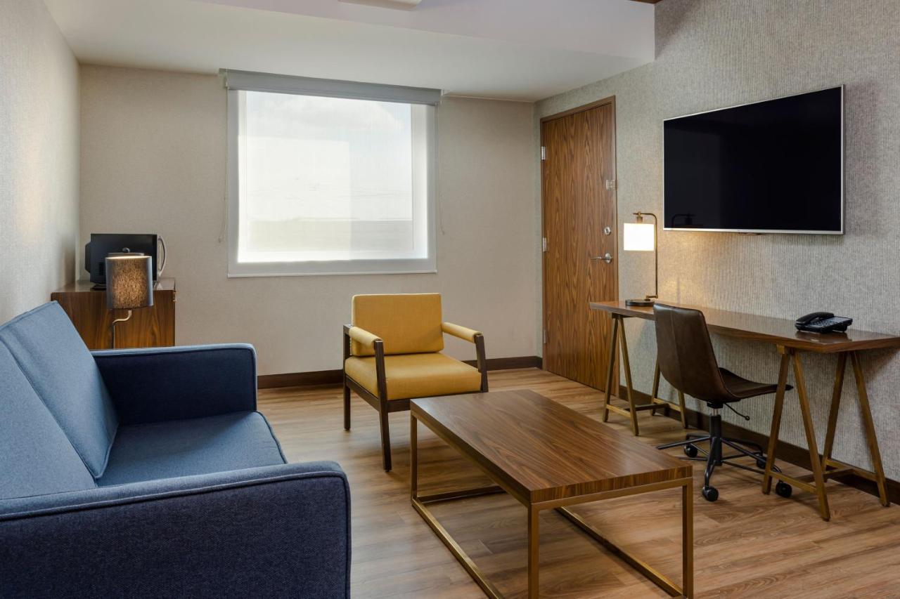 Four Points By Sheraton Monterrey Airport Apodaca Eksteriør bilde